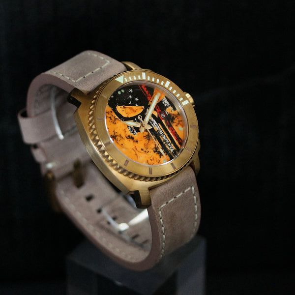 Bronze Blood & Thunder - Punisher Skull Dial, thin-red line