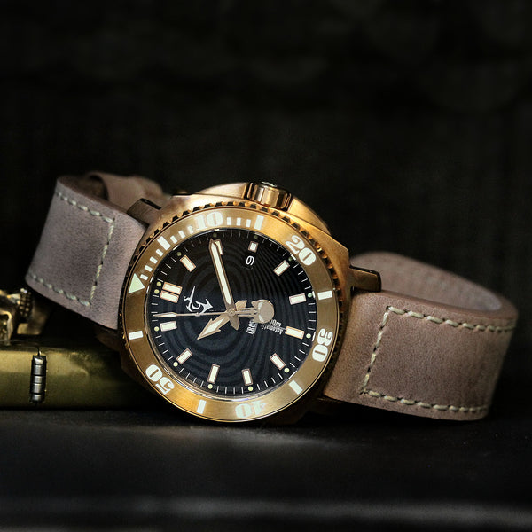 Bronze Crossfire - Black Damasteel Dial
