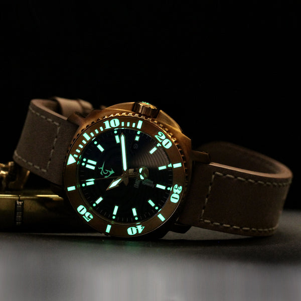 Bronze Crossfire - Black Damasteel Dial