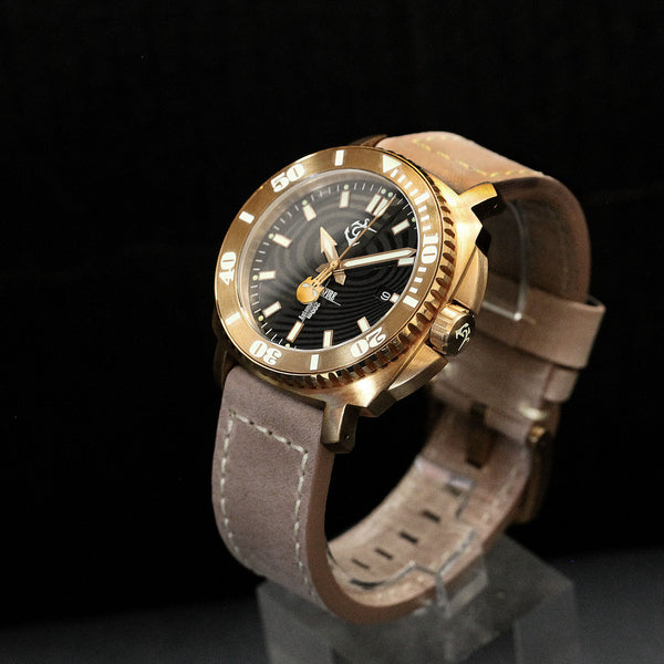 Bronze Crossfire - Black Damasteel Dial