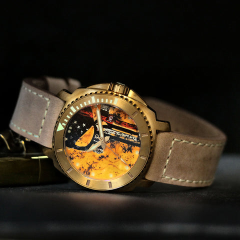 Bronze Blood & Thunder - Punisher Skull Dial, thin-red line