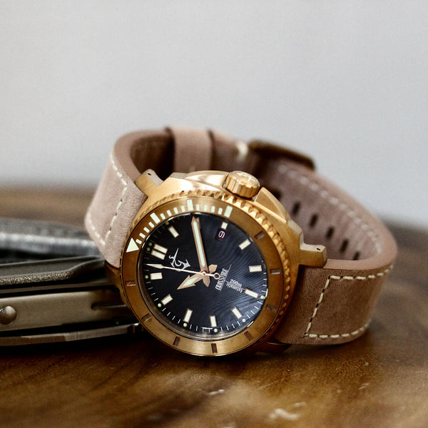 Bronze Crossfire - Black Damasteel Dial