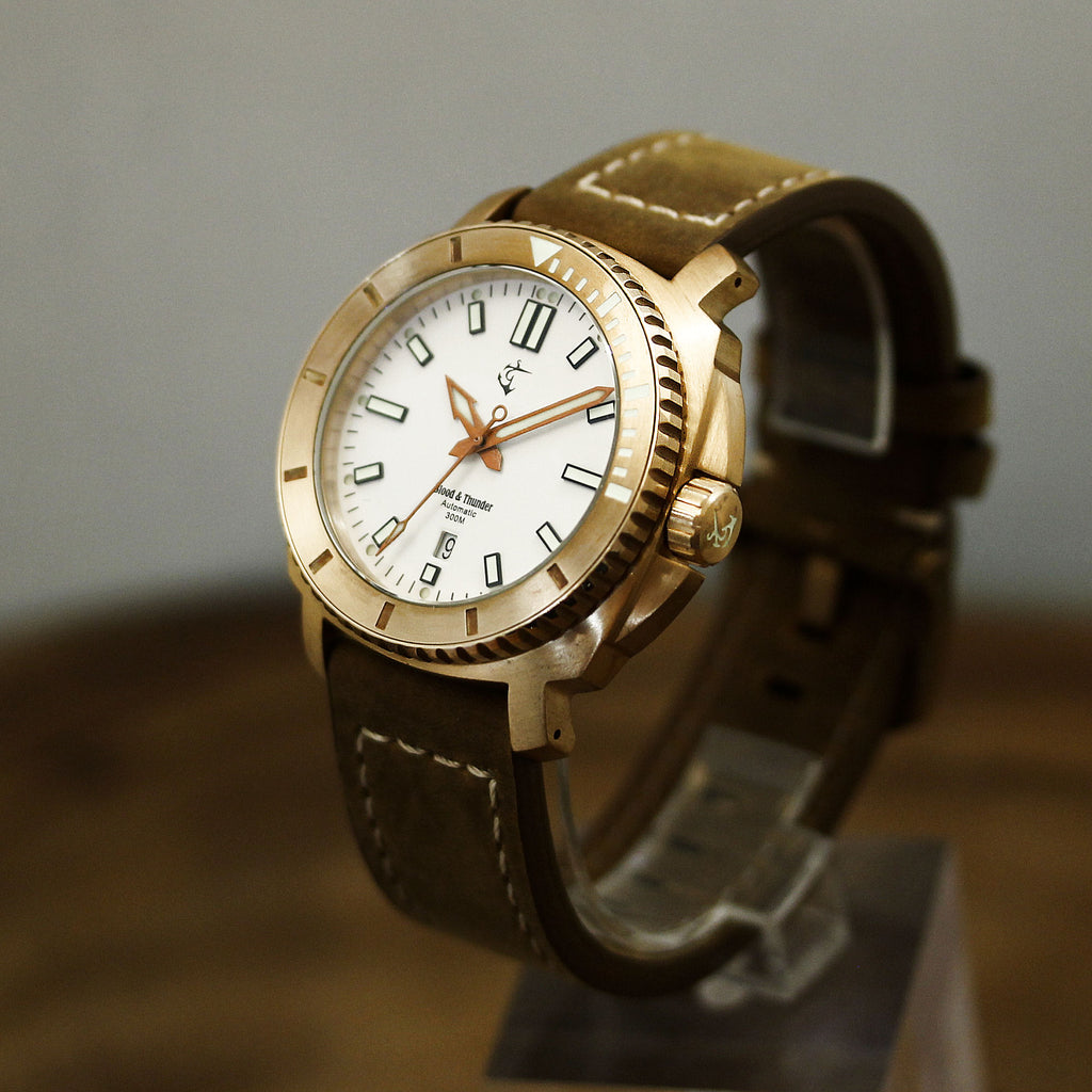 Bronze Blood & Thunder - Frost White Dial