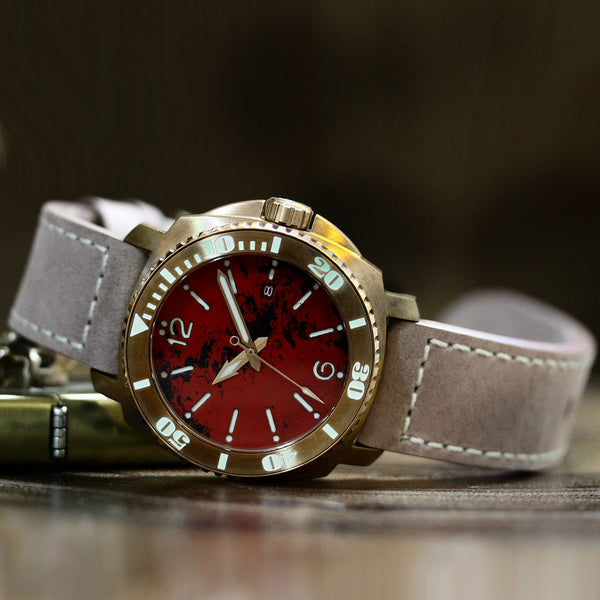 Bronze Crossfire - Red & Black Sandwich Dial