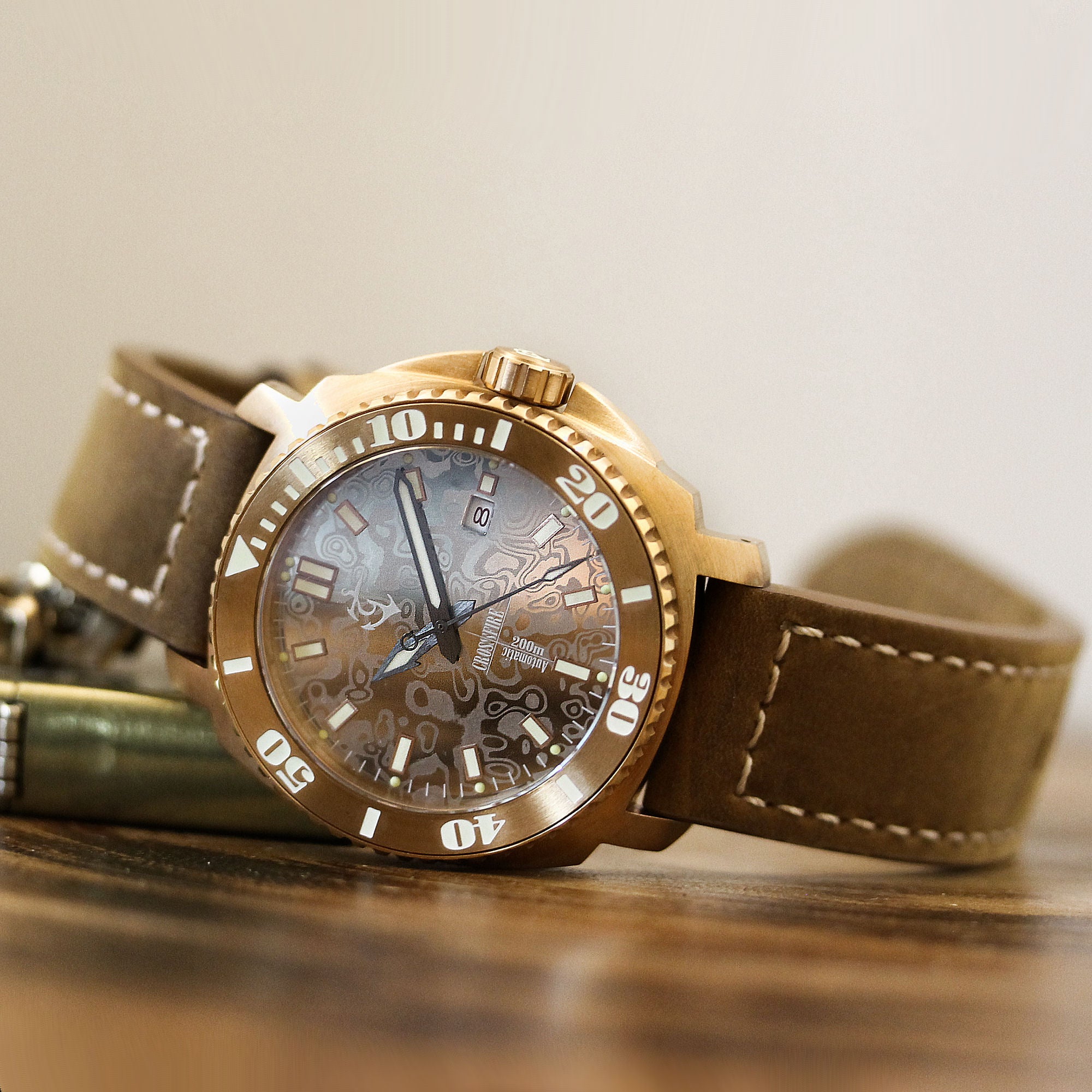 Bronze Crossfire - Mirror Polished Damasteel Dial