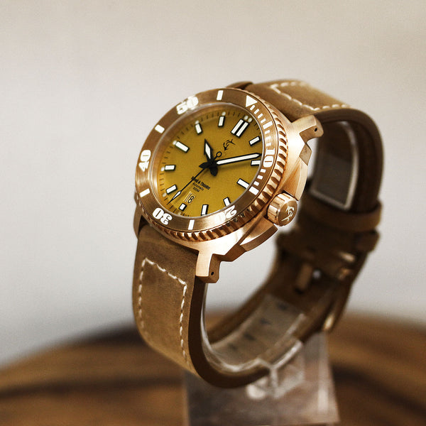 Bronze Blood & Thunder - Yellow Dial