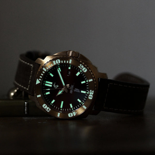 Bronze Crossfire - Green-Black Gradient